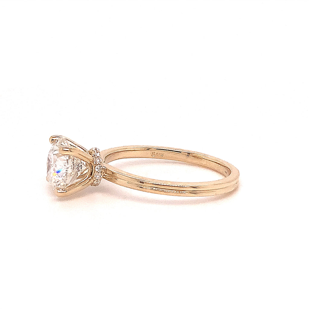 GIA Certified 1.99 ct Solitaire Ring with a Hidden Halo Design set in 14 kt Yellow Gold. - Image 5 of 6