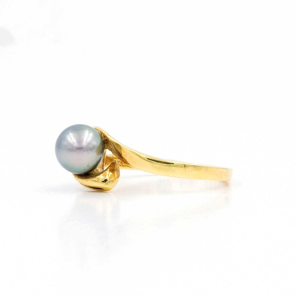 south sea company 7 mm tahitian keshi black pearl freeform ring 18 kt yellow gold