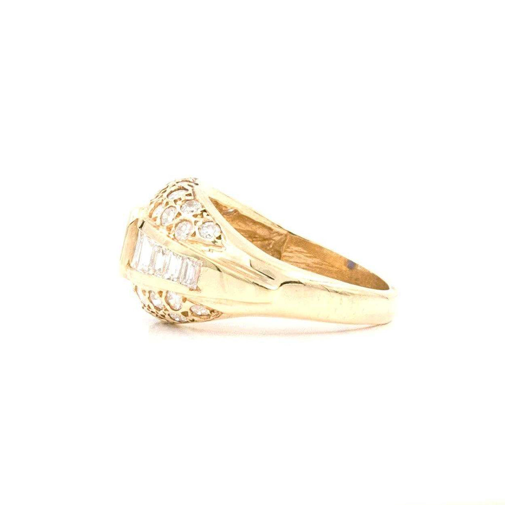 blue sapphire and paved and baguette cut diamond ring 14 kt yellow gold 2.75 cts tw