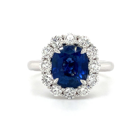 Roman  + Jules Classic 3.32ct  Gem Quality Blue Sapphire and Diamond Halo Ring set in 18 Karat White Gold - Image 1 of 6