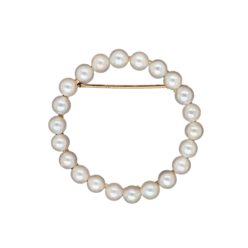 vintage cultured pearl circle pin - brooch in 14 kt yellow gold
