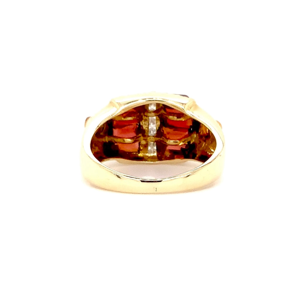 Vintage Dome Garnet, Citrine  and Diamond Yellow Gold Ring in 14 kt Yellow Gold - Image 4 of 5
