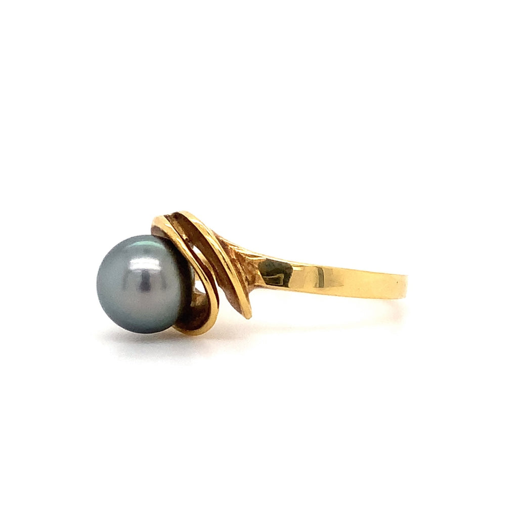 south sea company 7 mm tahitian keshi black pearl freeform ring 18 kt yellow gold