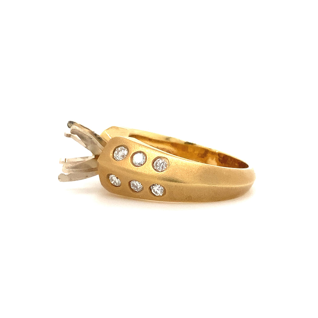 etoile 12 diamond ring semi mounting for 1 carat diamond knife edge matte finish 18k yellow gold