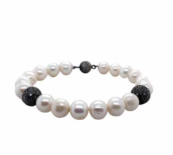 freshwater pearl bracelet and 2 black diamond beads in oxidized sterling silver with magnetic clasp