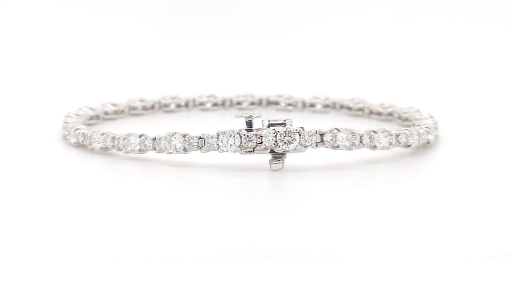 A Link Diamond Lattice Tennis Bracelet  3 Stone Link Design 3.40 ctw 18K White Gold   Pavé - Image 4 of 5