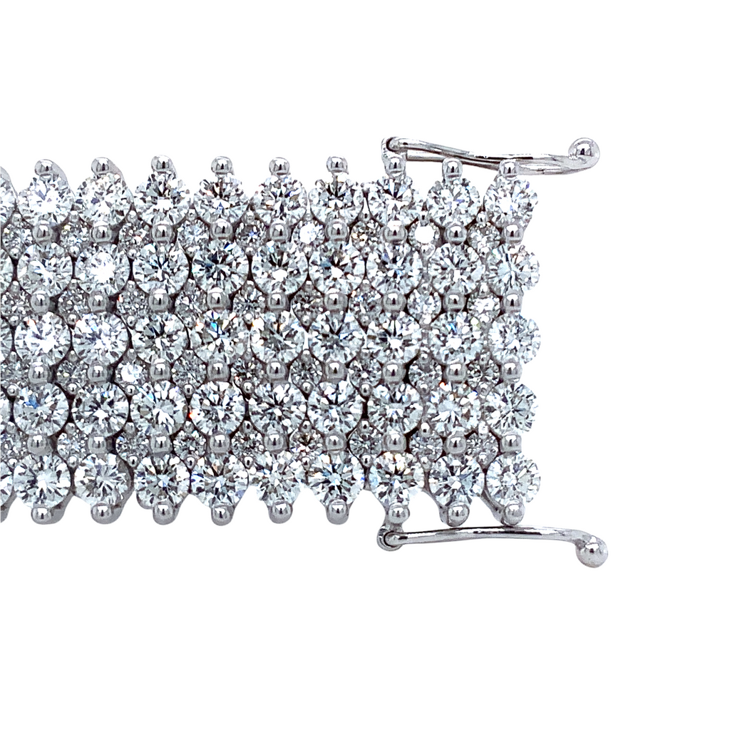 A Link Collection Important 5 Row Double Layer 28 cts Diamond Bracelet Set in 18Kt White Gold - Image 4 of 6