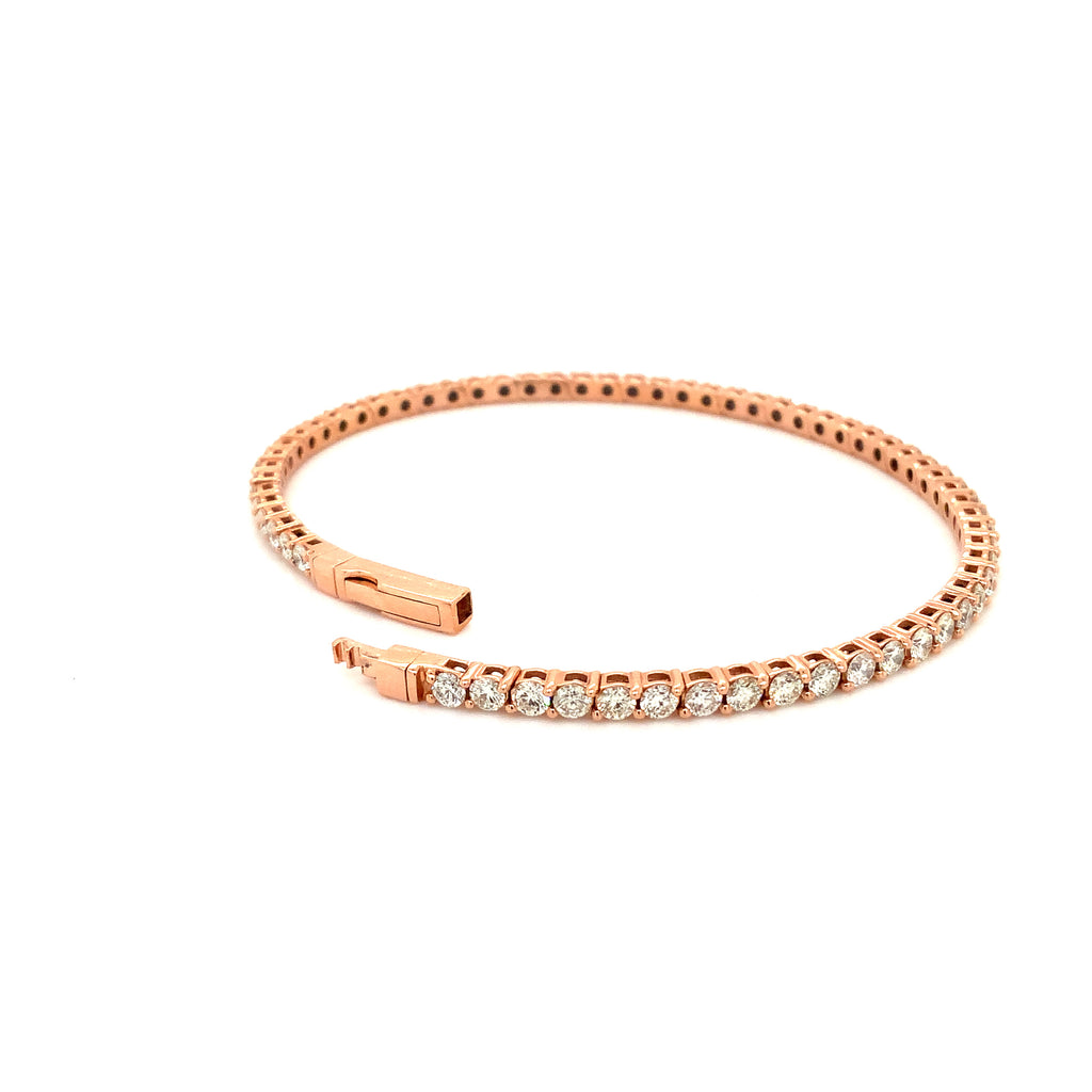 flexi single row diamond tennis bracelet 2.75 carats t.w. set in 14 karat rose gold.