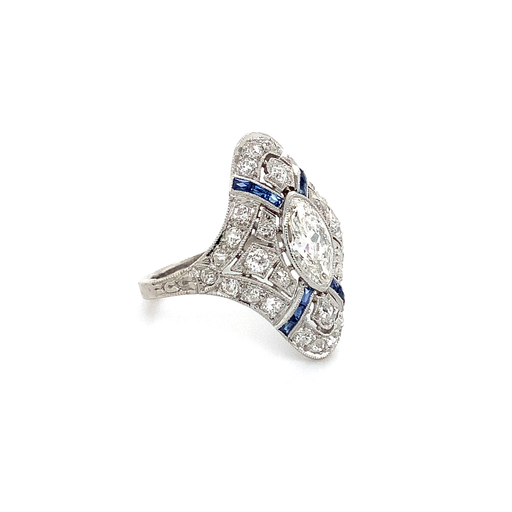 Antique Edwardian - Art Deco Filigree Marquise Diamond and Caliber Sapphire Ring set in Platinum - Image 4 of 6